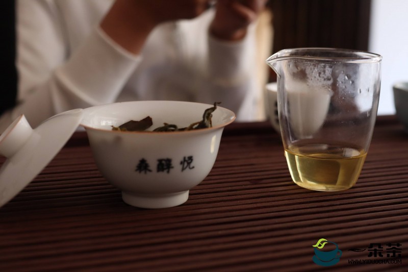 老班章古树茶的口感特点(老班章古树茶特点)