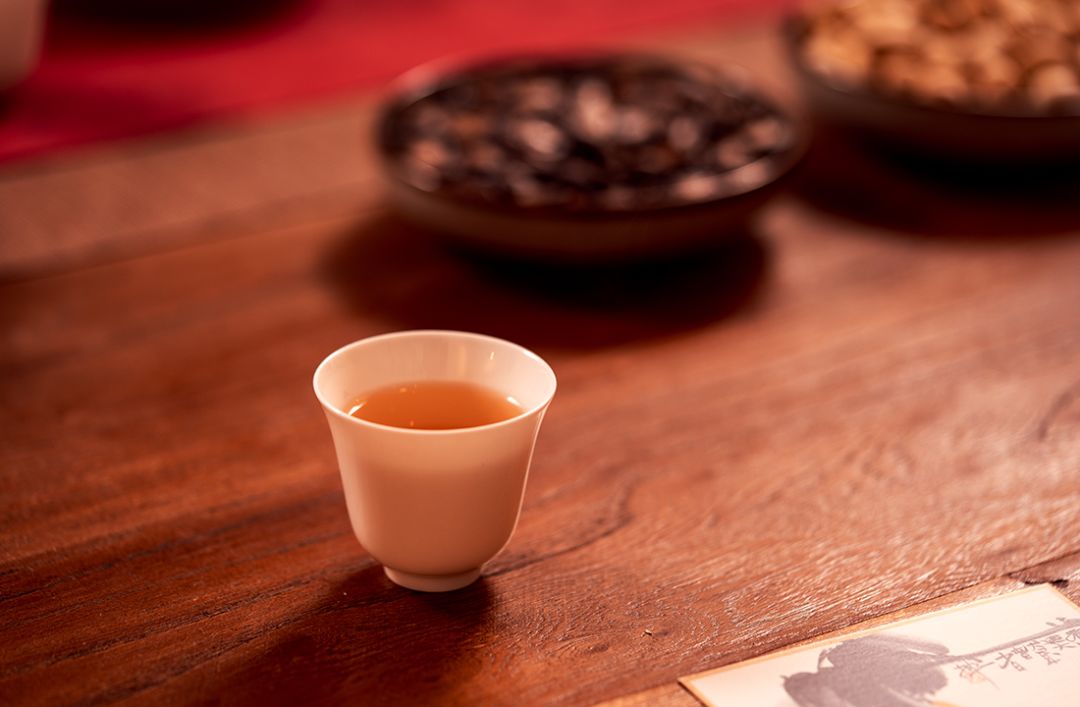 为什么老白茶最适合煮着喝吗？