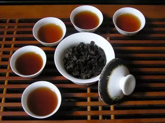 “天价岩茶”，你不讲“武德”！